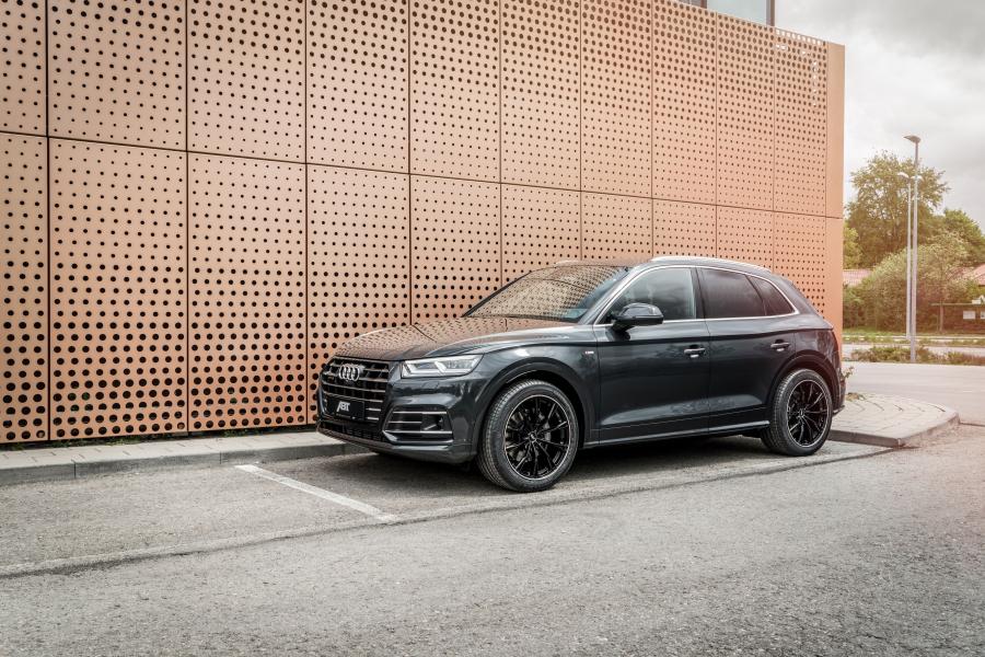  Audi Q5 55 TFSI e by ABT 2020 года  (фото 1 из 18)